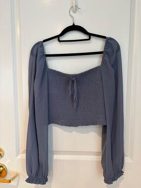 Wilfred Smocked Long-Sleeve Crop Top in Slate Blue